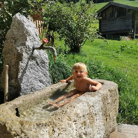 Beim Rohrer *