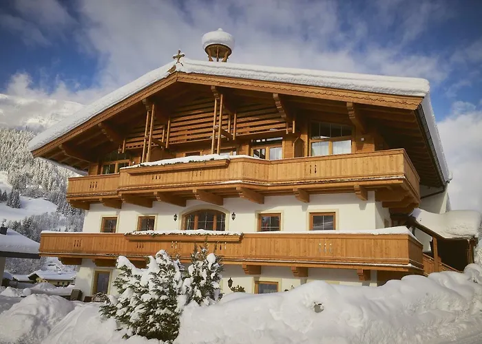 Beim Rohrer Kirchberg in Tirol