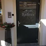 Beim Rohrer 아파트